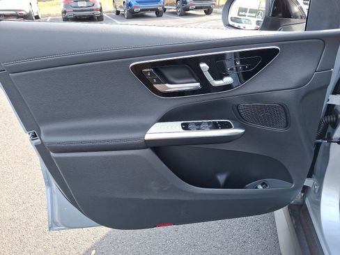 New 2025 Mercedes-Benz GLC 300 4MATIC image 10