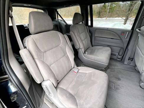 Used 2010 Honda Odyssey EX image 18