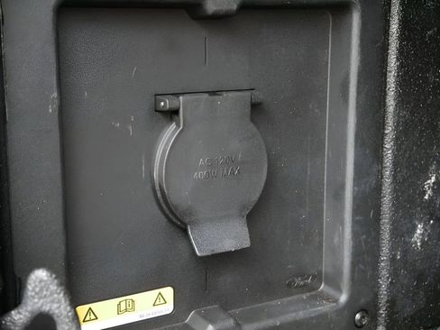 Used 2022 Ford F150 Lariat w/ Equipment Group 502A High AWD/4WD image 13