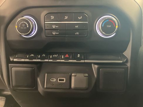 Used 2022 Chevrolet Silverado 1500 W/T w/ WT Value Package image 15