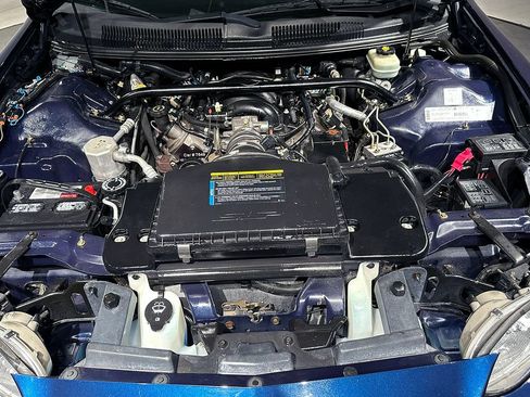 Used 2002 Chevrolet Camaro Z28 w/ SS Performance/Appearance Pkg RWD image 24