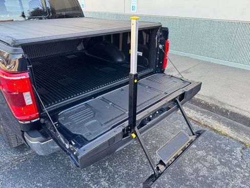 Certified 2023 Ford F150 XLT w/ Equipment Group 302A High image 17