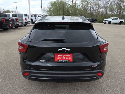 New 2026 Chevrolet Trax RS w/ Driver Confidence Package image 7