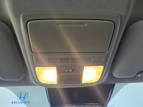 Used 2022 Honda CR-V LX image 21