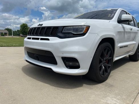 Used 2021 Jeep Grand Cherokee SRT AWD/4WD image 16