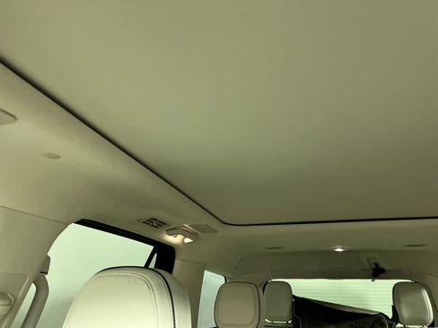 Used 2024 Lincoln Navigator Black Label image 19