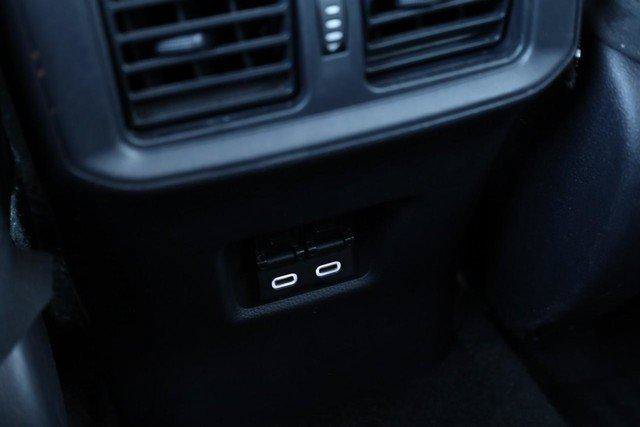 Used 2025 Toyota RAV4 XLE AWD/4WD image 22