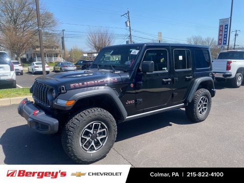 Used 2025 Jeep Wrangler Unlimited Rubicon image 9