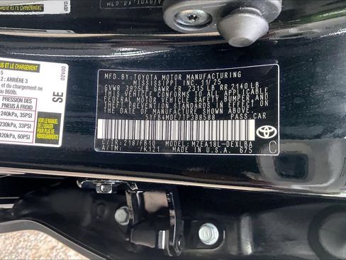 Used 2026 Toyota Corolla LE FWD image 34