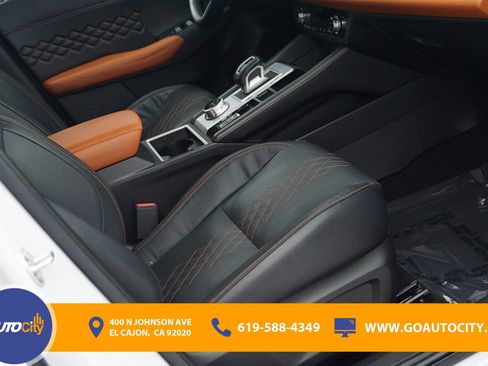 Used 2022 Mitsubishi Outlander SEL image 8