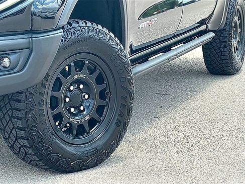 Used 2026 GMC Sierra 1500 AT4X w/ AT4X AEV Edition AWD/4WD image 3