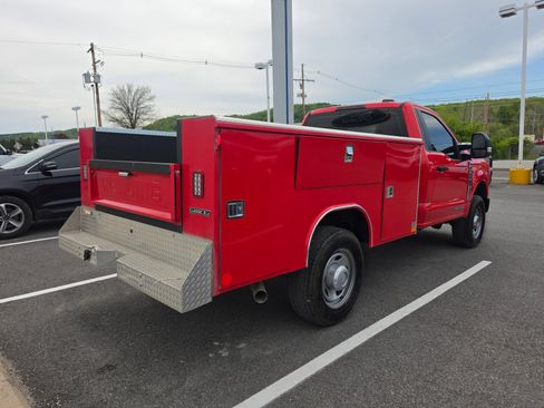 Used 2024 Ford F350 XL AWD/4WD image 3
