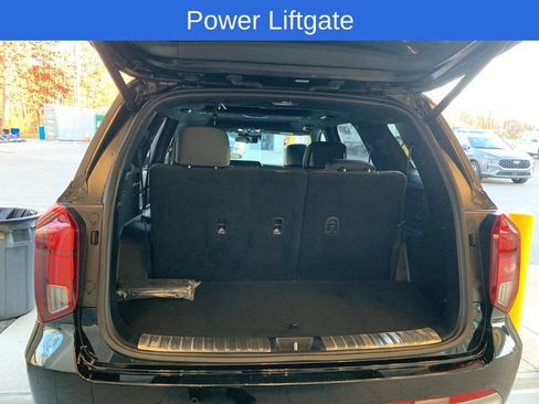 Used 2023 Hyundai Palisade Calligraphy image 19