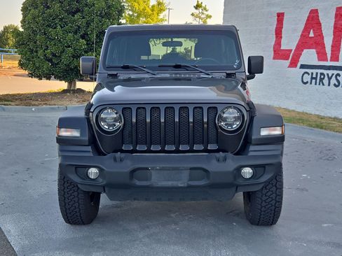 Used 2020 Jeep Wrangler Unlimited Sport AWD/4WD image 2