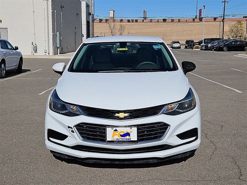 Used 2016 Chevrolet Cruze LT w/ Convenience Package image 7