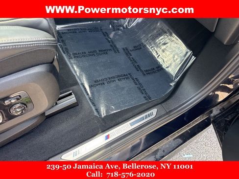 Used 2020 BMW X5 M50i w/ Premium Package image 17