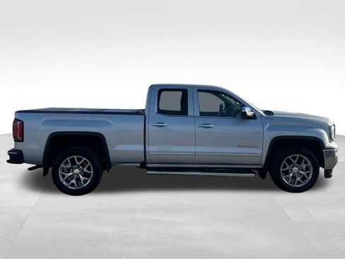 Used 2018 GMC Sierra 1500 SLT w/ SLT Premium Package image 6
