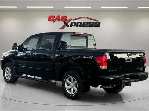 Used 2013 Nissan Titan PRO-4X w/ Pro-4x Luxury Pkg image 10