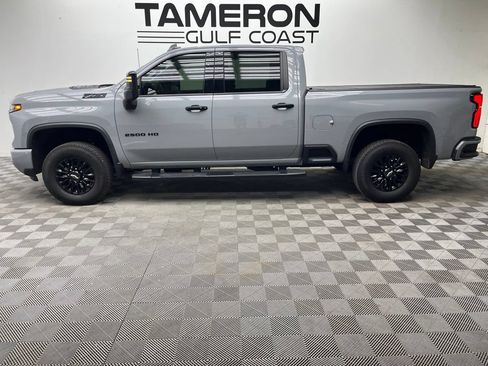Used 2024 Chevrolet Silverado 2500 LTZ w/ LTZ Plus Package AWD/4WD image 6