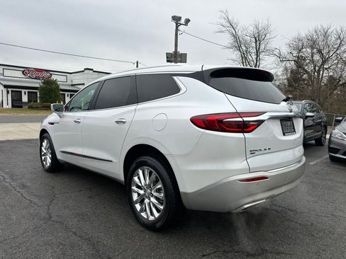 Used 2020 Buick Enclave Premium w/ Sun and Sites Package image 5