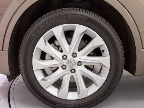 Used 2018 Buick Envision Premium AWD/4WD image 19