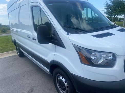 Used 2024 Ford Transit 250 148 High Roof w/ Load Area Protection Package RWD image 5