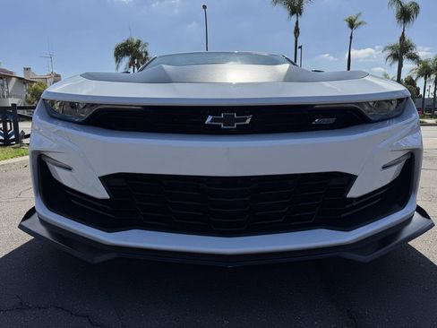 Used 2021 Chevrolet Camaro SS image 12
