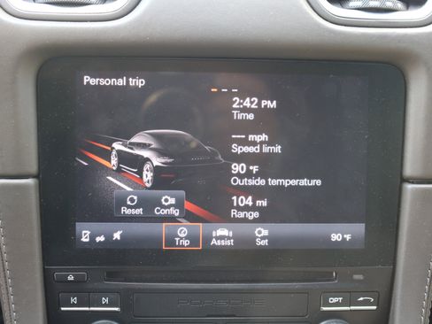 Used 2018 Porsche 718 Cayman S image 24