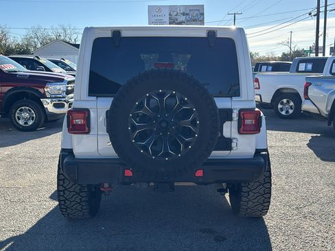 Used 2019 Jeep Wrangler Unlimited Rubicon image 6