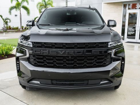Used 2023 Chevrolet Tahoe LT w/ Luxury Package RWD image 5