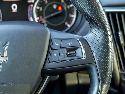 Used 2022 Maserati Levante GT image 41