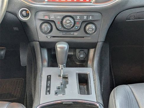 Used 2014 Dodge Charger R/T image 18