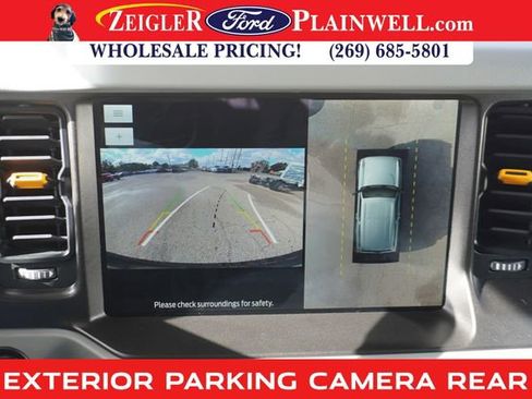 Used 2022 Ford Bronco Badlands image 18