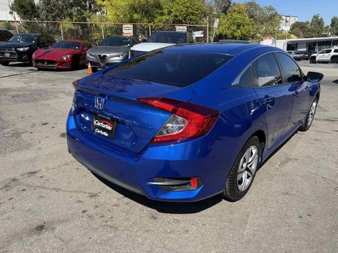 Used 2018 Honda Civic LX image 4