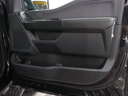 Used 2022 Ford F150 Raptor w/ Convenience Package AWD/4WD image 9