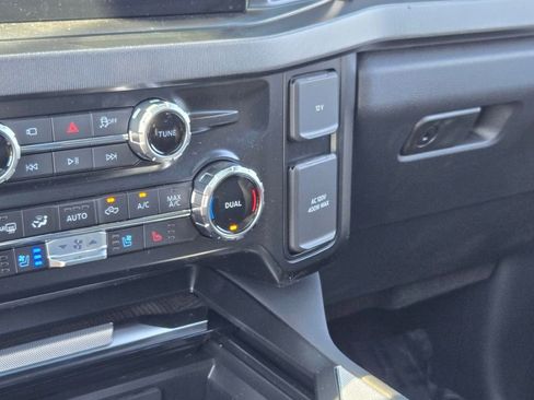 New 2025 Ford F250 Platinum image 31