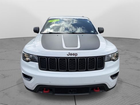 Used 2019 Jeep Grand Cherokee Trailhawk AWD/4WD image 3