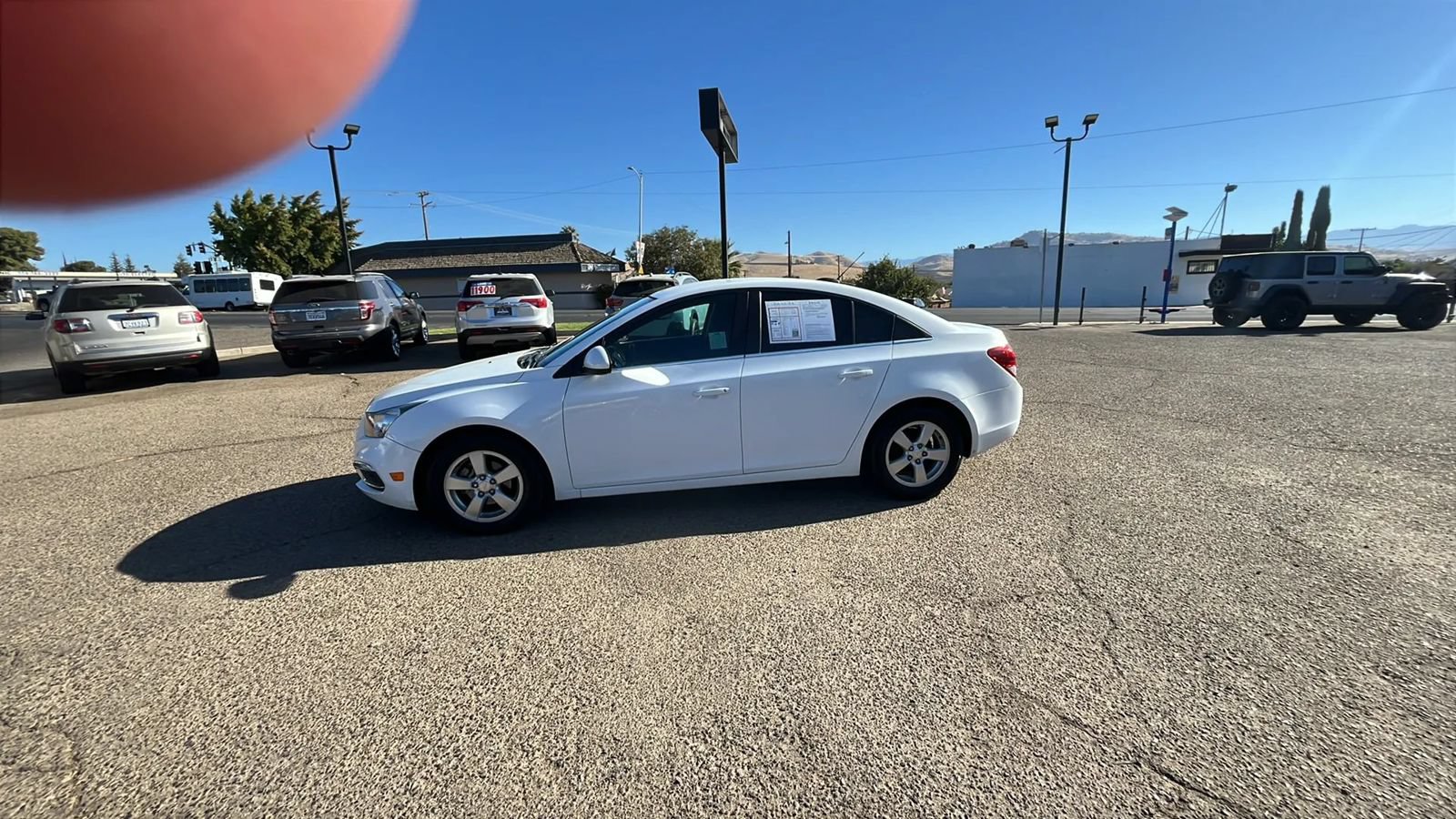 Used 2016 Chevrolet Cruze LT FWD image 3