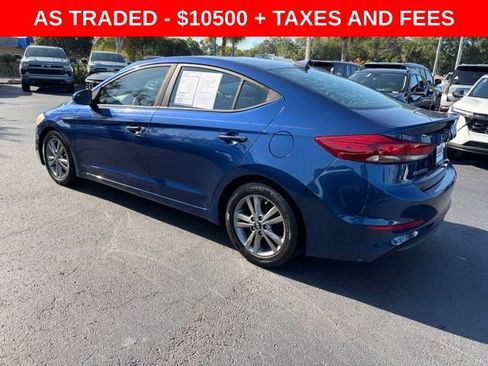 Used 2017 Hyundai Elantra Value Edition FWD image 4