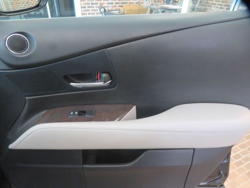 Used 2013 Lexus RX 350 FWD w/ Navigation Pkg image 25
