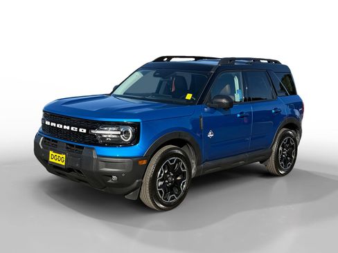 Certified 2025 Ford Bronco Sport Outer Banks w/ Outer Banks Tech Package+ image 1