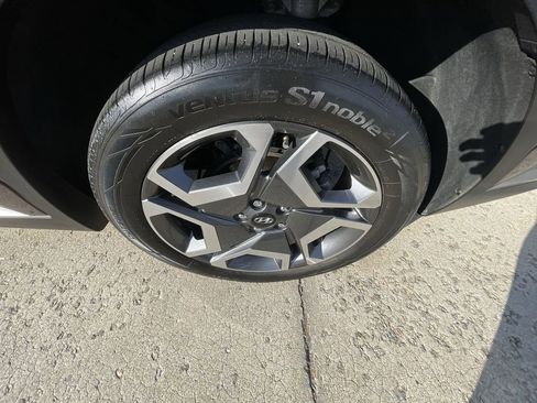 Used 2024 Hyundai Palisade SEL w/ Premium Package FWD image 34