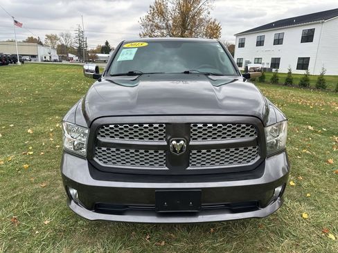 Used 2015 RAM 1500 Express image 10
