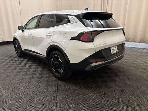 Certified 2026 Kia Sportage EX FWD image 7