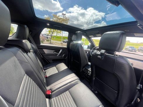 Used 2024 Land Rover Discovery Sport Dynamic SE AWD/4WD image 15