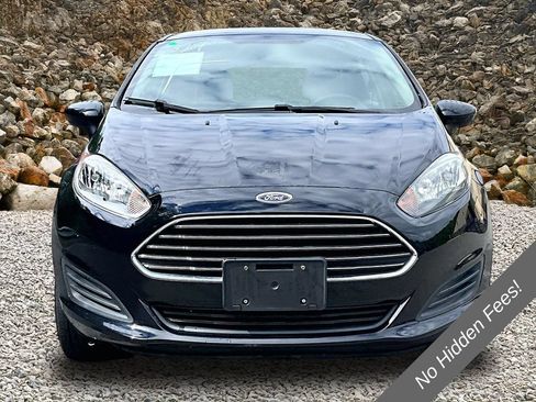 Used 2019 Ford Fiesta SE FWD image 3