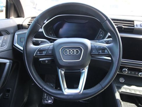 Used 2020 Audi Q3 2.0T Premium Plus image 14
