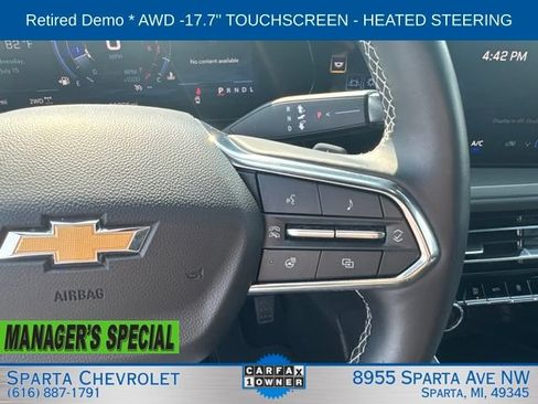 Used 2025 Chevrolet Traverse LT AWD/4WD image 19