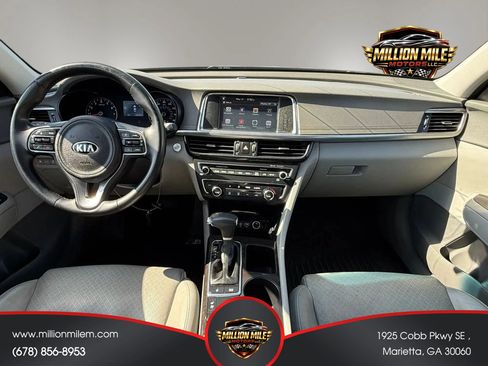 Used 2016 Kia Optima EX w/ Premium Package FWD image 3