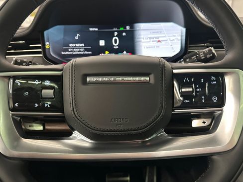 New 2026 Land Rover Range Rover SE image 16